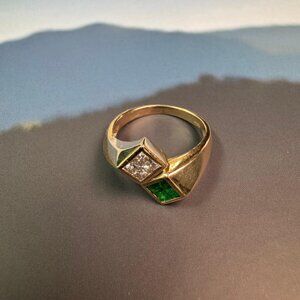 14K YELLOW GOLD RING WITH DIAMONDS AND EMERALDS SIZE 6.5
